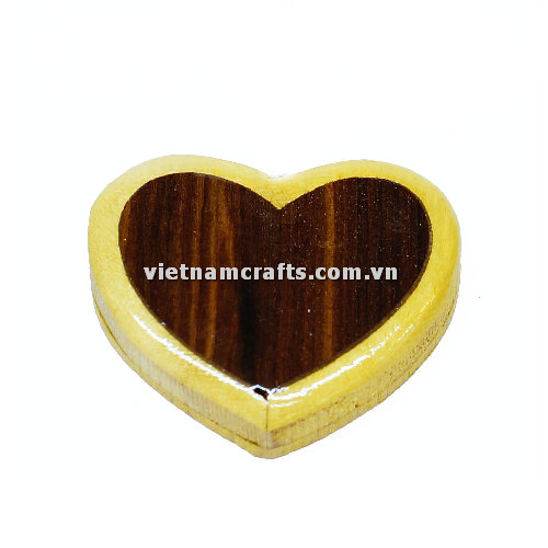 Vietnamcrafts Wholesale Intarsia Wooden Ornament Magnet Wood Carved Handmade Christmas Tree Decor Scroll Saw Holiday 36 Heart