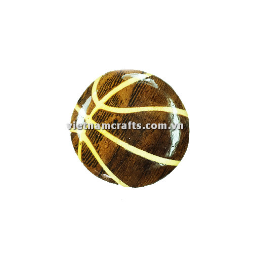 Vietnamcrafts Wholesale Intarsia Wooden Ornament Magnet Wood Carved Handmade Christmas Tree Decor Scroll Saw Holiday 49 Baseketball